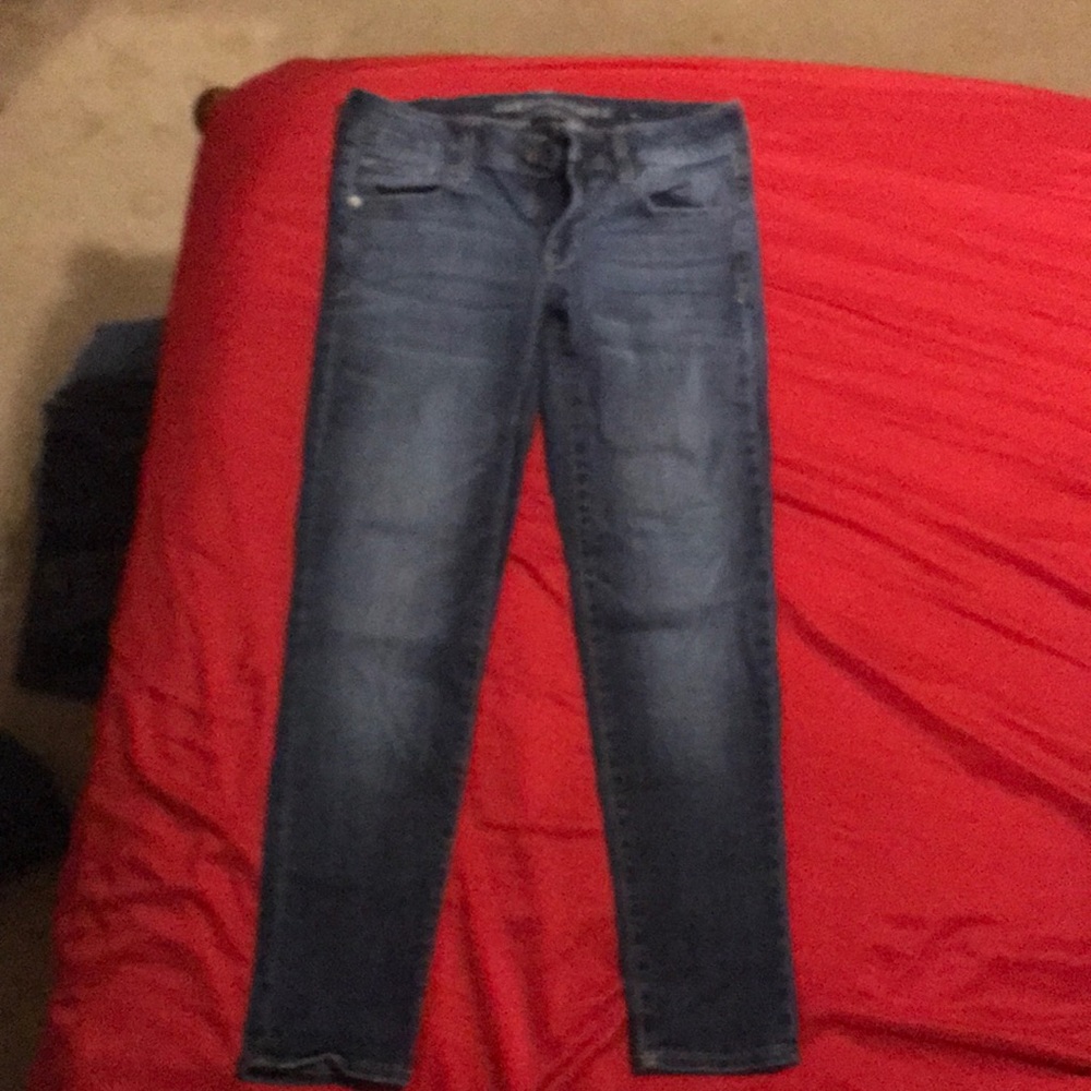 American Eagle Cropped Jeans